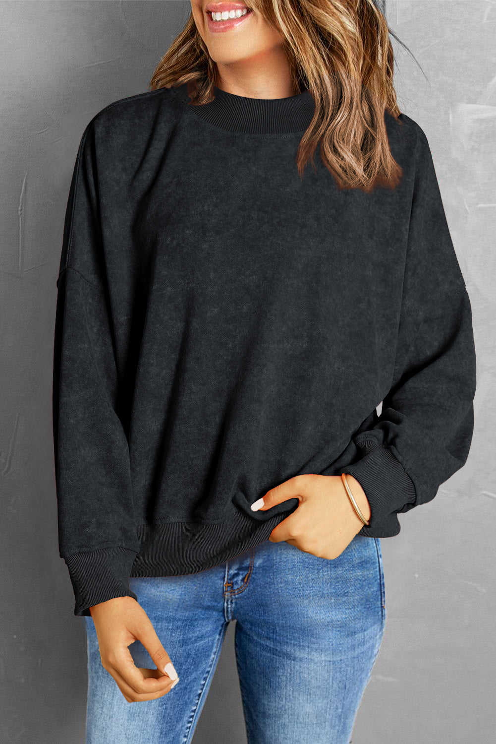 Cali Chic Women Black Drop Shoulder Crew Neck Pullover Sweatshirt