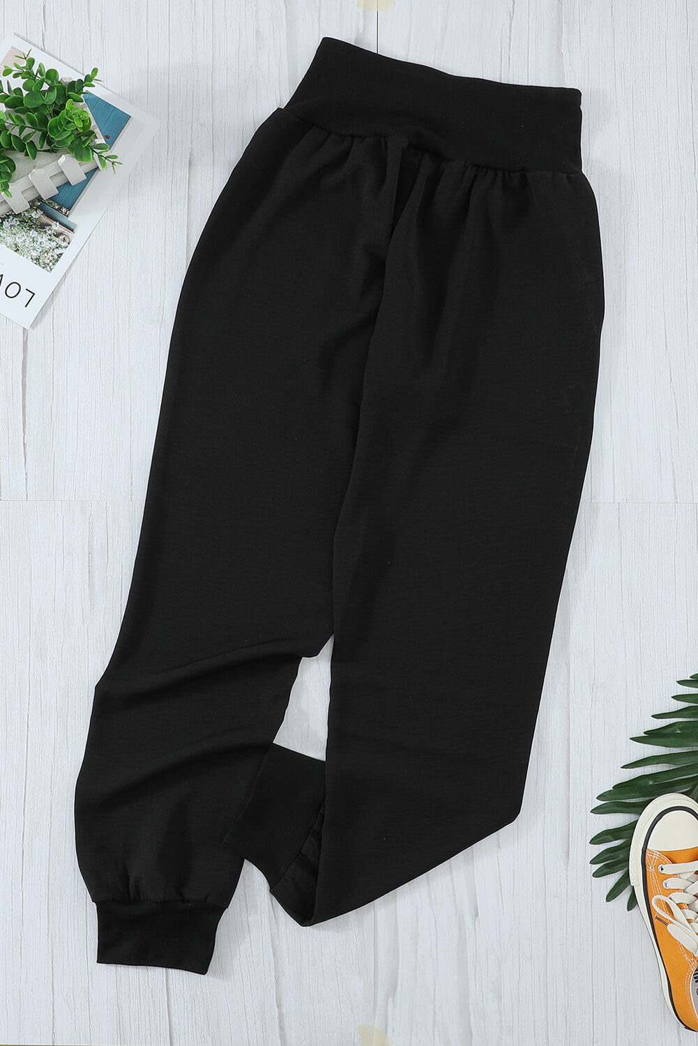 Cali Chic Black Pocketed Casual Joggers