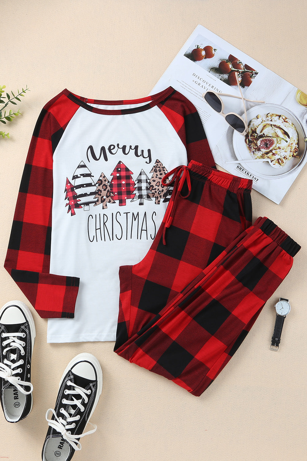 Red Plaid Merry Christmas Graphic Loungewear Set