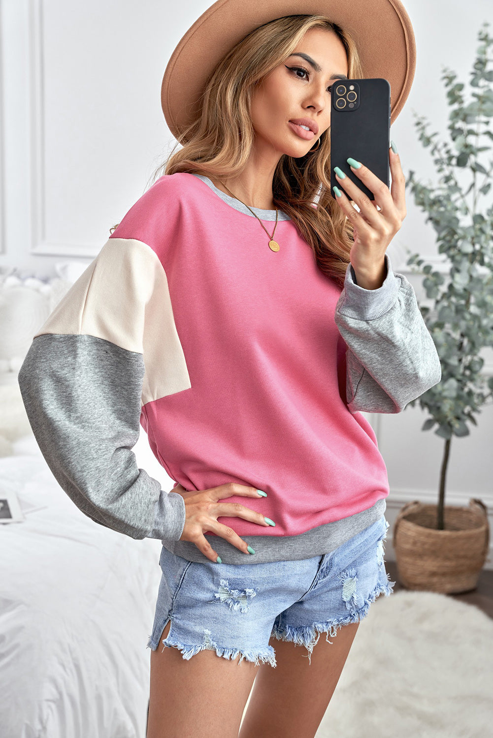 Cali Chic Women's Sweatshirt Celebrity Rose Color Block Pullover Sweatshirt